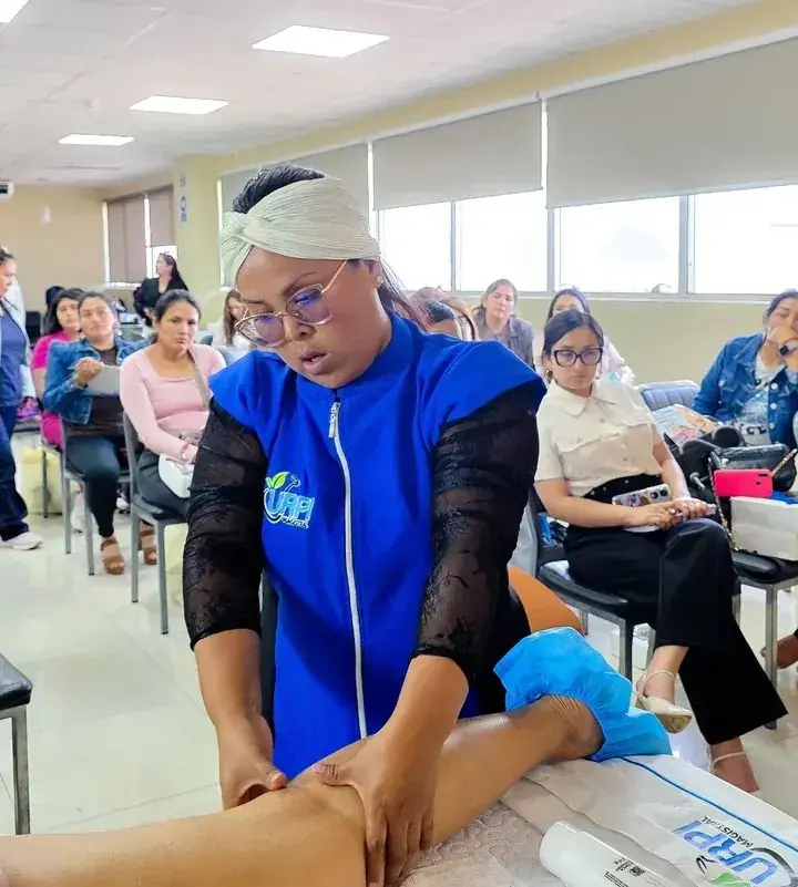 Masaje y aparatología corporal